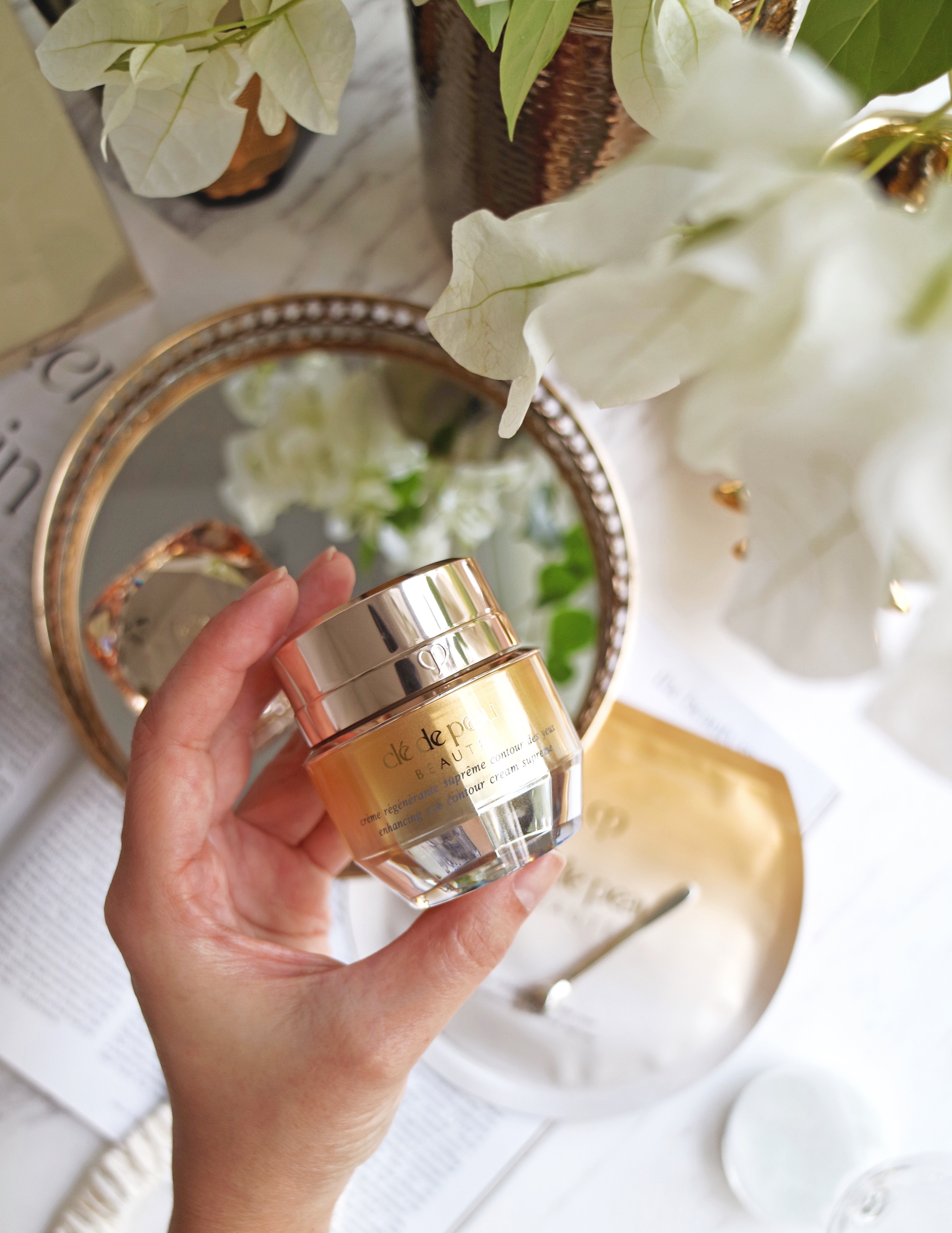 Cle De Peau Beaute Enhancing Eye Contour Cream Supreme